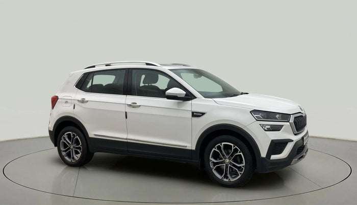 2021 Skoda KUSHAQ STYLE 1.0L TSI MT, Petrol, Manual, 77,520 km, Right Front Diagonal