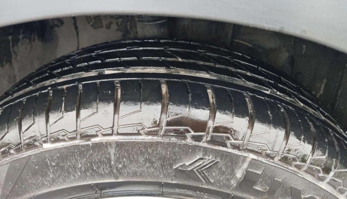 2018 Maruti S Cross ZETA 1.3, Diesel, Manual, 51,727 km, Right Front Tyre Tread
