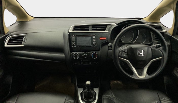 2015 Honda Jazz 1.5L I-DTEC SV, Diesel, Manual, 1,39,235 km, Dashboard