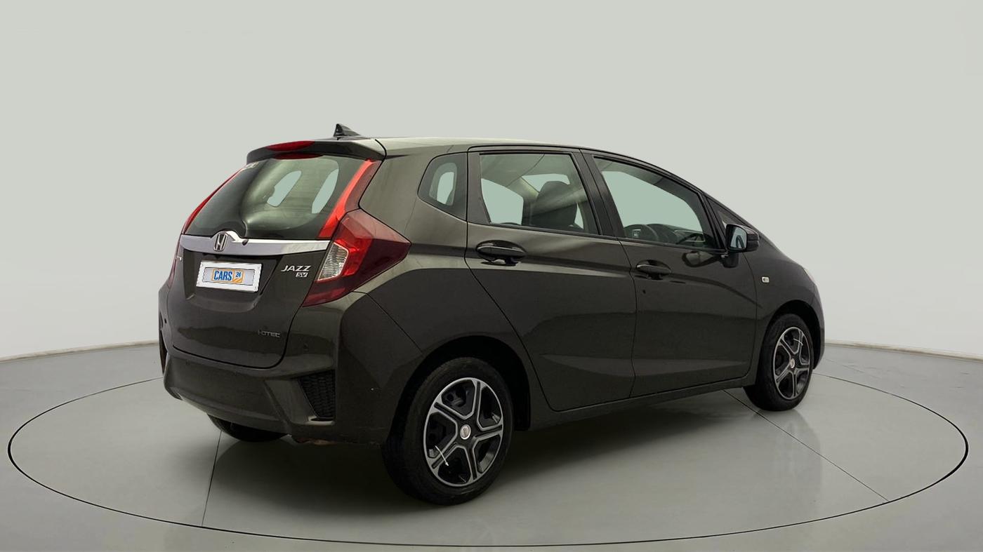 2015 Honda Jazz 1.5L I-DTEC SV, Diesel, Manual, 1,39,324 km, Right Back Diagonal