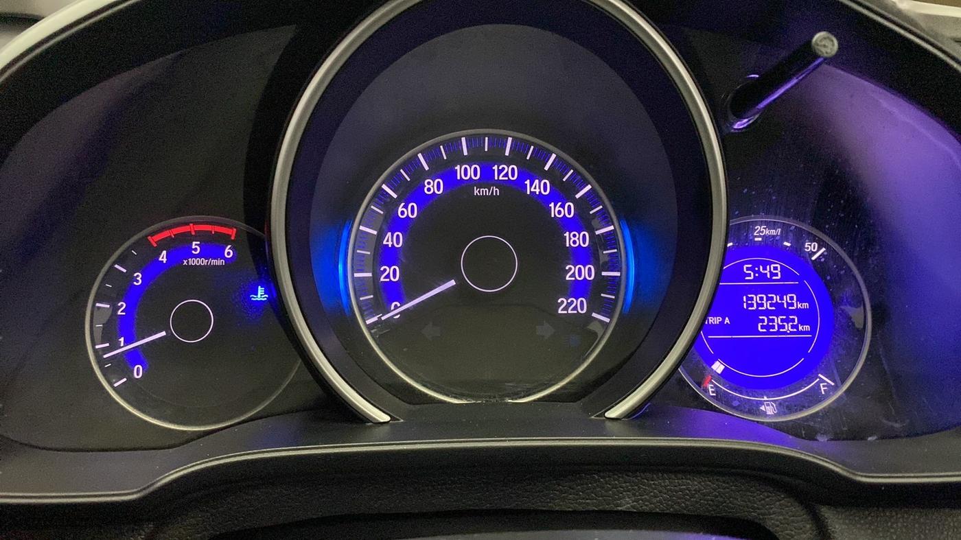 2015 Honda Jazz 1.5L I-DTEC SV, Diesel, Manual, 1,39,324 km, Odometer Image