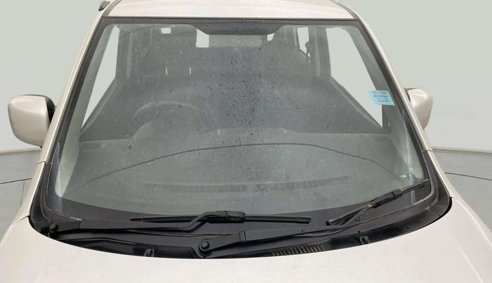 2014 Maruti Wagon R Stingray VXI, Petrol, Manual, 66,236 km, Front Windshield