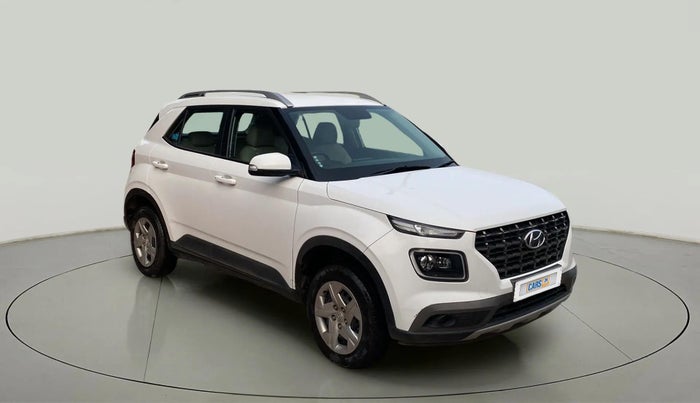 2022 Hyundai VENUE S+ 1.2, Petrol, Manual, 25,760 km, Right Front Diagonal