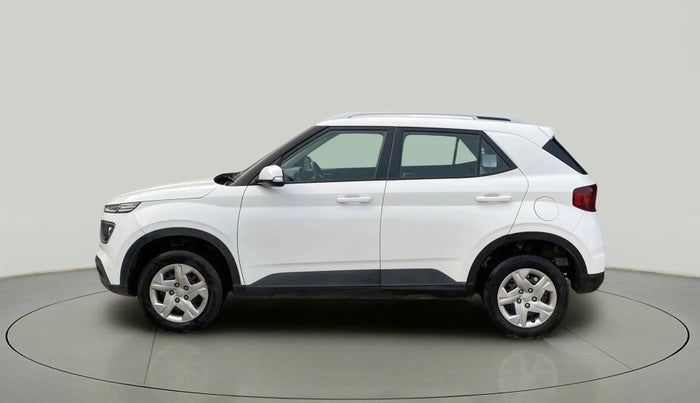 2022 Hyundai VENUE S+ 1.2, Petrol, Manual, 25,760 km, Left Side