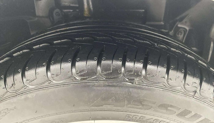 2021 Ford Ecosport TITANIUM 1.5L PETROL, Petrol, Manual, 13,935 km, Right Front Tyre Tread