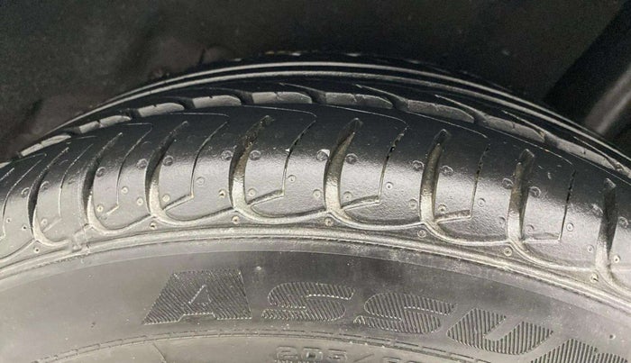2021 Ford Ecosport TITANIUM 1.5L PETROL, Petrol, Manual, 13,935 km, Left Rear Tyre Tread