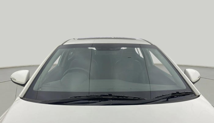 2017 Hyundai New Elantra 2.0 SX(O) AT PETROL, Petrol, Automatic, 31,855 km, Front Windshield