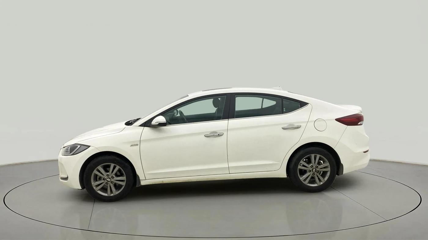 2017 Hyundai New Elantra 2.0 SX(O) AT PETROL, Petrol, Automatic, 32,056 km, Left Side