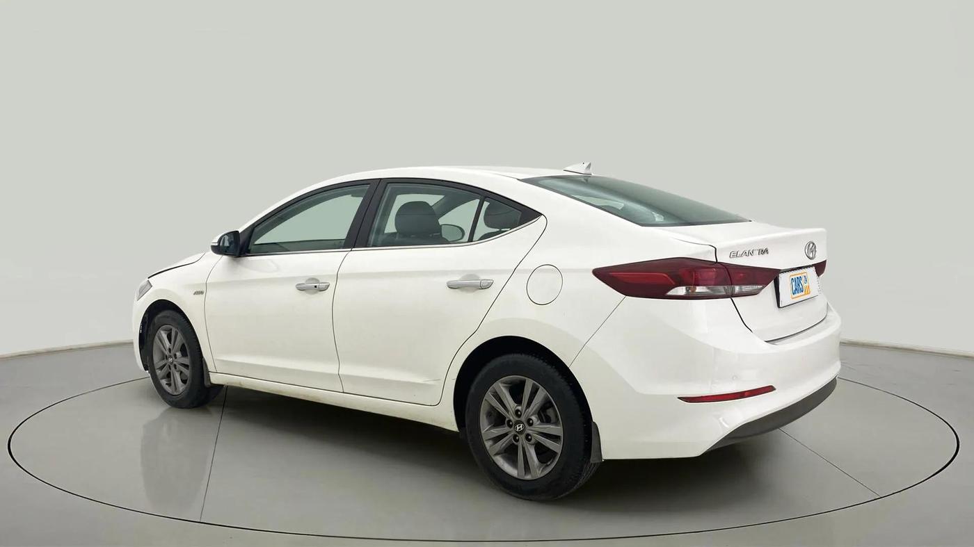 2017 Hyundai New Elantra 2.0 SX(O) AT PETROL, Petrol, Automatic, 32,056 km, Left Back Diagonal