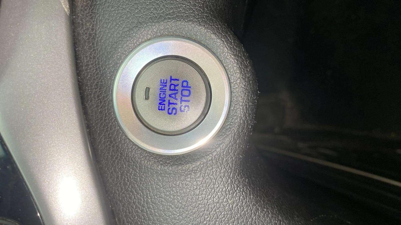2017 Hyundai New Elantra 2.0 SX(O) AT PETROL, Petrol, Automatic, 32,056 km, Keyless Start/ Stop Button