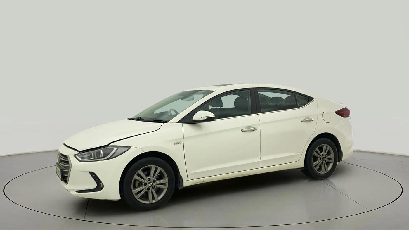 2017 Hyundai New Elantra 2.0 SX(O) AT PETROL, Petrol, Automatic, 32,056 km, Left Front Diagonal