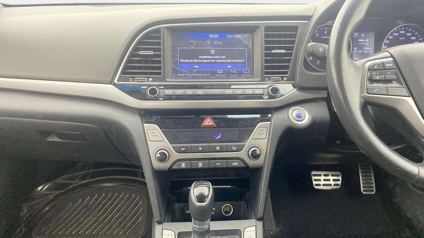 2017 Hyundai New Elantra 2.0 SX(O) AT PETROL, Petrol, Automatic, 32,056 km, Air Conditioner