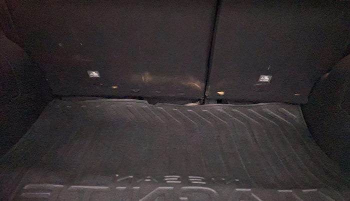 2021 Nissan MAGNITE XV PREMIUM, Petrol, Manual, 44,184 km, Boot Inside
