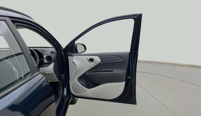 2023 Hyundai GRAND I10 NIOS SPORTZ AMT 1.2 KAPPA VTVT, Petrol, Automatic, 5,212 km, RHS Front Door