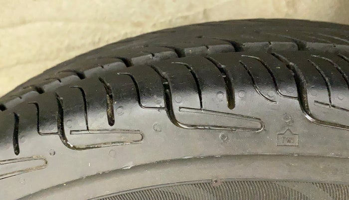 2021 Maruti S PRESSO LXI CNG, CNG, Manual, 17,993 km, Left Rear Tyre Tread