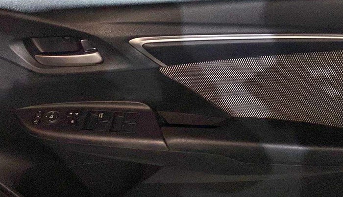 2018 Honda WR-V 1.2L I-VTEC VX MT, Petrol, Manual, 42,217 km, Driver Side Door Panels Control