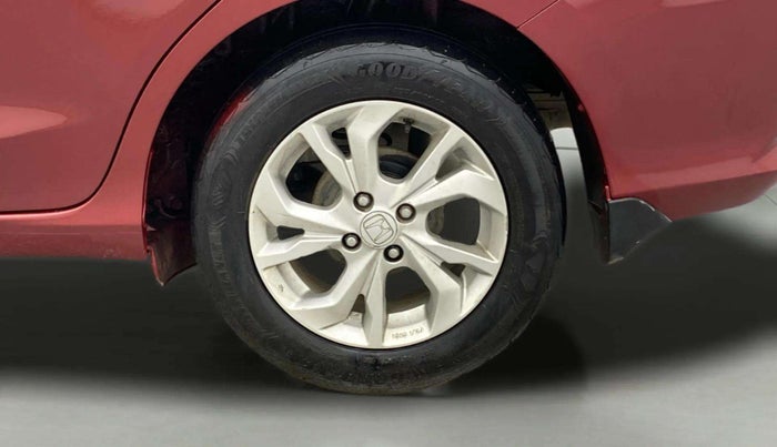2018 Honda Amaze 1.5L I-DTEC VX, Diesel, Manual, 1,18,548 km, Left Rear Wheel