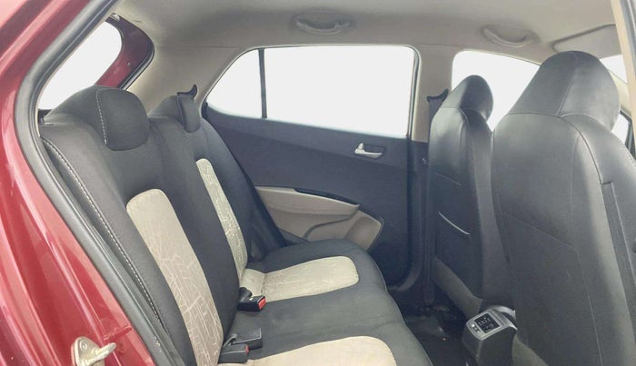 2014 Hyundai Grand i10 SPORTZ 1.2 KAPPA VTVT, Petrol, Manual, 82,548 km, Right Side Rear Door Cabin
