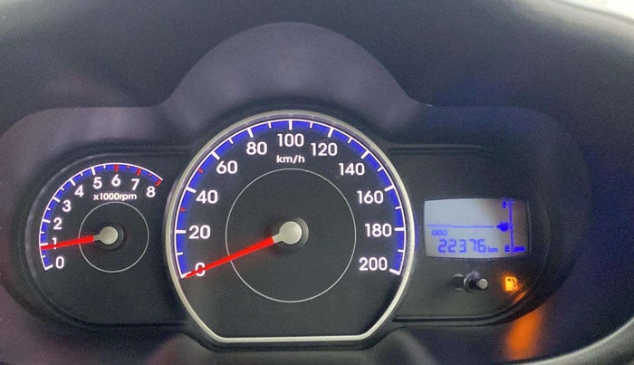 2016 Hyundai i10 MAGNA 1.1, Petrol, Manual, 22,376 km, Odometer Image