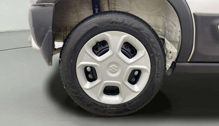 2020 Maruti S PRESSO VXI PLUS AMT, Petrol, Automatic, 30,657 km, Right Rear Wheel