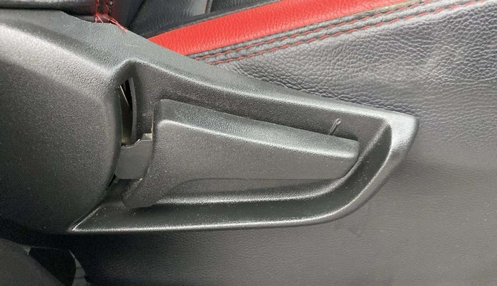 2020 Maruti S PRESSO VXI PLUS AMT, Petrol, Automatic, 30,657 km, Driver Side Adjustment Panel
