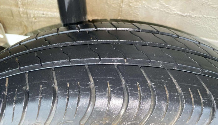 2020 Maruti S PRESSO VXI PLUS AMT, Petrol, Automatic, 30,657 km, Right Rear Tyre Tread