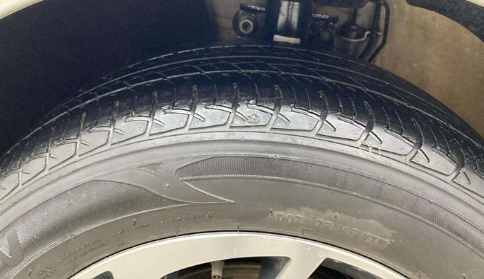 2019 Volkswagen Polo COMFORTLINE 1.0L MPI, Petrol, Manual, 41,155 km, Left Front Tyre Tread