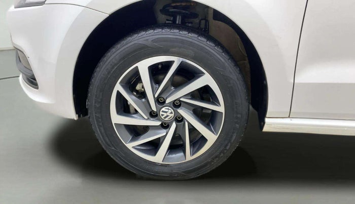 2019 Volkswagen Polo COMFORTLINE 1.0L MPI, Petrol, Manual, 41,155 km, Left Front Wheel