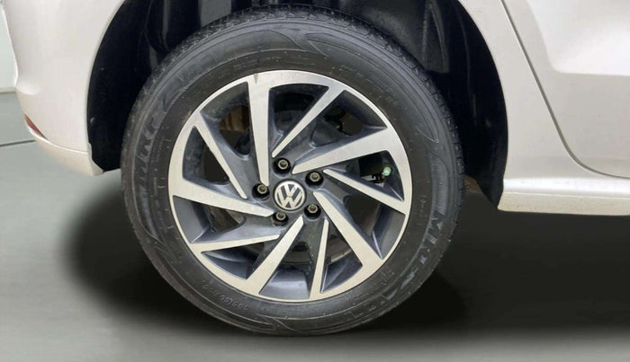 2019 Volkswagen Polo COMFORTLINE 1.0L MPI, Petrol, Manual, 41,155 km, Right Rear Wheel