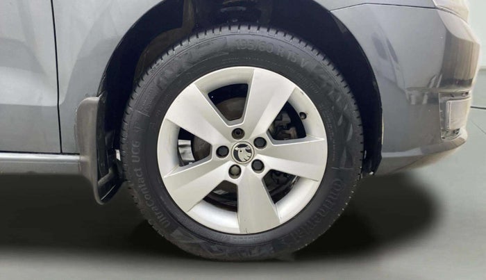 2018 Skoda Rapid AMBITION 1.6 MPI AT, Petrol, Automatic, 75,115 km, Right Front Wheel