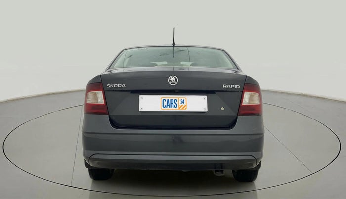 2018 Skoda Rapid AMBITION 1.6 MPI AT, Petrol, Automatic, 75,115 km, Back/Rear