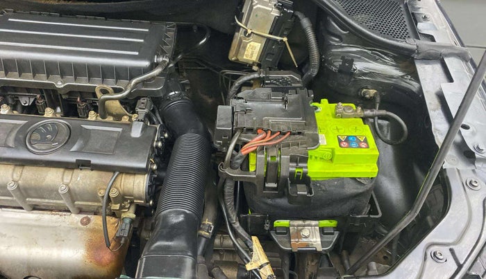 2018 Skoda Rapid AMBITION 1.6 MPI AT, Petrol, Automatic, 75,115 km, Engine View - Left