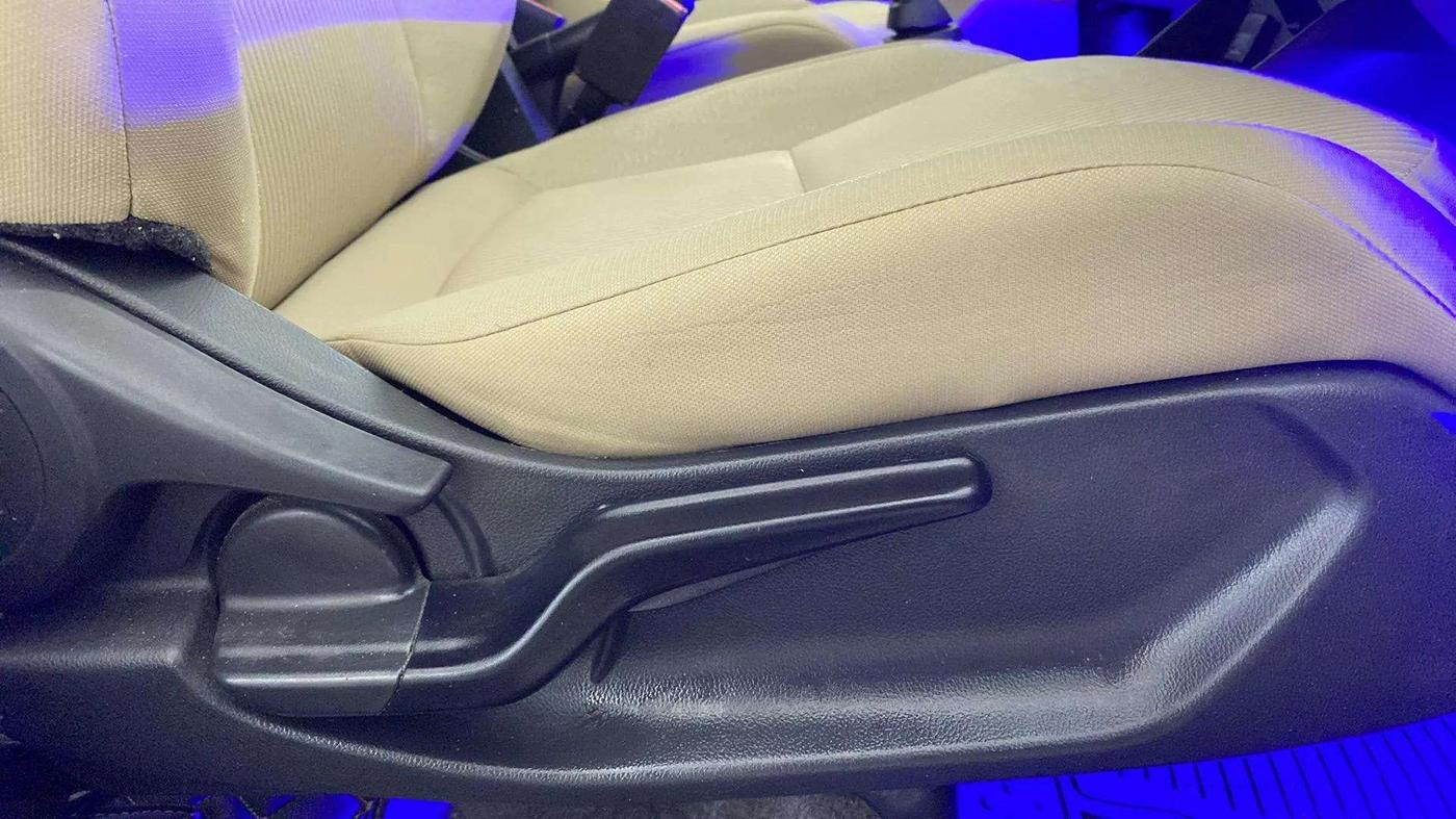 2018 Honda Amaze 1.2L I-VTEC VX, Petrol, Manual, 84,407 km, Driver Side Adjustment Panel