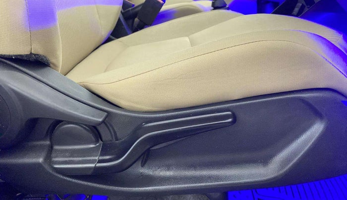 2018 Honda Amaze 1.2L I-VTEC VX, Petrol, Manual, 84,407 km, Driver Side Adjustment Panel