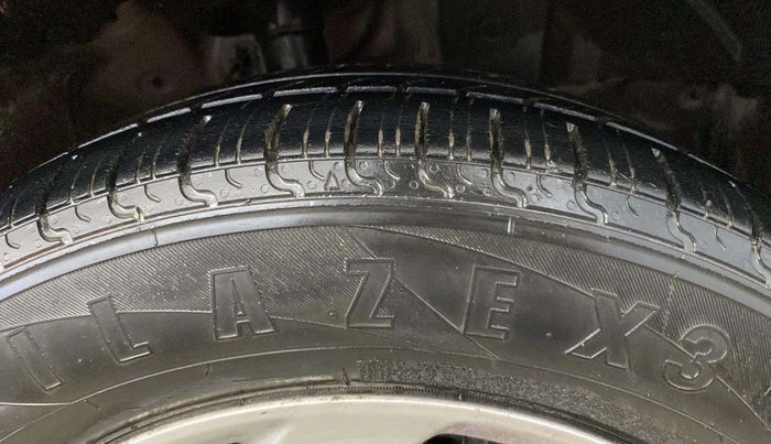 2018 Honda Amaze 1.2L I-VTEC VX, Petrol, Manual, 84,407 km, Right Front Tyre Tread