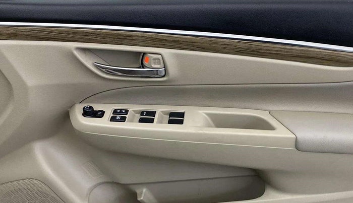 2018 Maruti Ciaz ALPHA 1.5 SHVS PETROL, Petrol, Manual, 41,307 km, Driver Side Door Panels Control