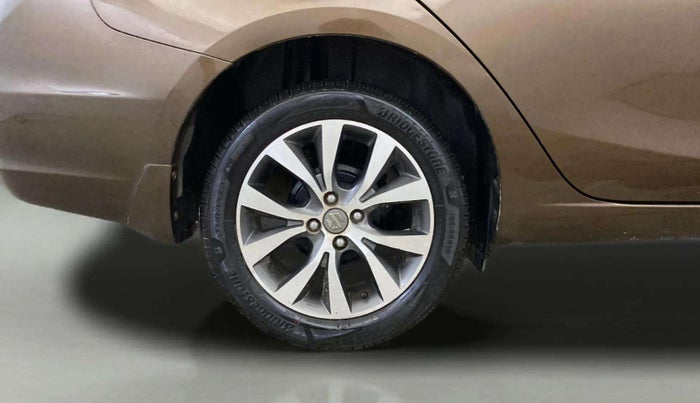 2018 Maruti Ciaz ALPHA 1.5 SHVS PETROL, Petrol, Manual, 41,307 km, Right Rear Wheel