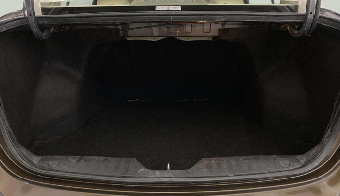 2018 Maruti Ciaz ALPHA 1.5 SHVS PETROL, Petrol, Manual, 41,307 km, Boot Inside