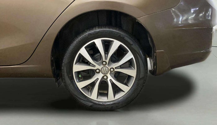 2018 Maruti Ciaz ALPHA 1.5 SHVS PETROL, Petrol, Manual, 41,307 km, Left Rear Wheel