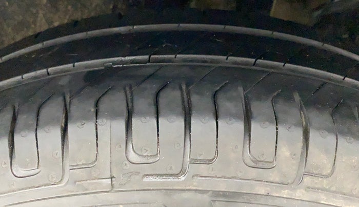 2020 Maruti Dzire VXI AMT, Petrol, Automatic, 70,510 km, Left Rear Tyre Tread