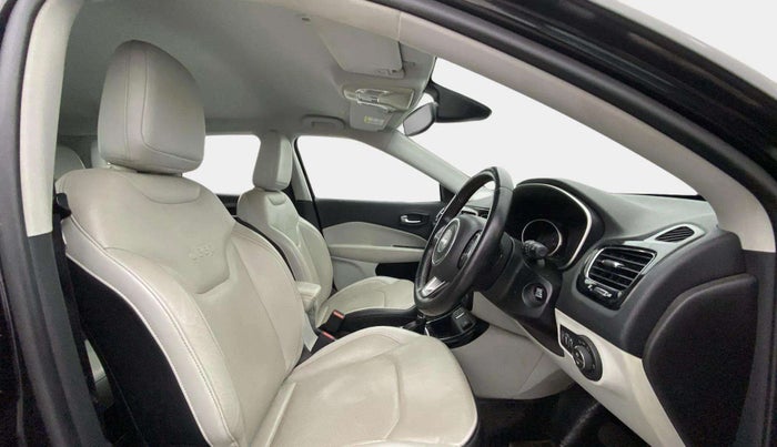 2017 Jeep Compass LIMITED 1.4 PETROL AT, Petrol, Automatic, 33,909 km, Right Side Front Door Cabin