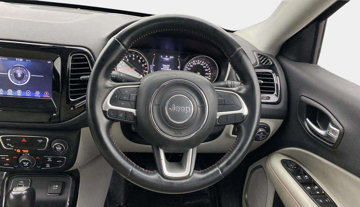 2017 Jeep Compass LIMITED 1.4 PETROL AT, Petrol, Automatic, 33,909 km, Steering Wheel Close Up