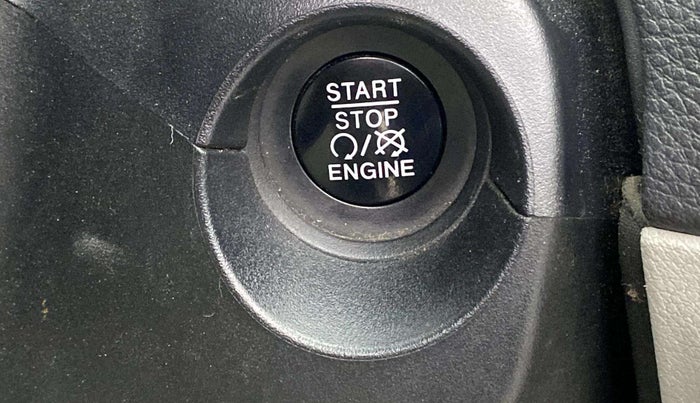 2017 Jeep Compass LIMITED 1.4 PETROL AT, Petrol, Automatic, 33,909 km, Keyless Start/ Stop Button