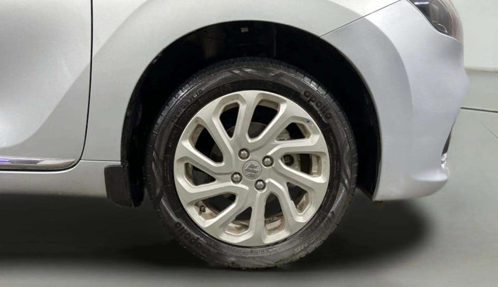 2023 Maruti Baleno ZETA 1.2 AGS, Petrol, Automatic, 2,217 km, Right Front Wheel