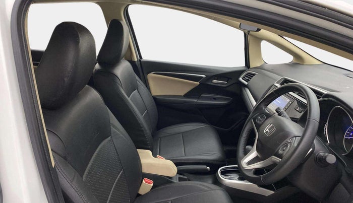 2022 Honda Jazz 1.2L I-VTEC ZX CVT, Petrol, Automatic, 5,035 km, Right Side Front Door Cabin