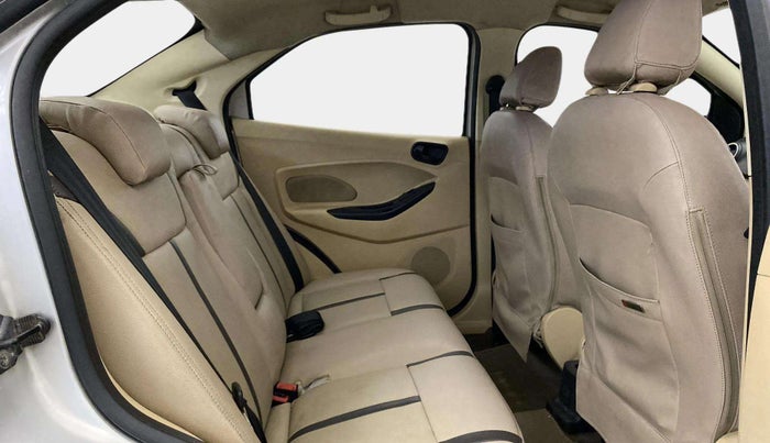 2017 Ford Figo Aspire TITANIUM 1.2 PETROL, CNG, Manual, 74,826 km, Right Side Rear Door Cabin