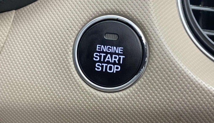 2017 Hyundai Grand i10 ASTA 1.2 KAPPA VTVT, Petrol, Manual, 51,401 km, Keyless Start/ Stop Button