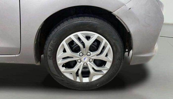 2019 Maruti Celerio VXI CNG, CNG, Manual, 61,810 km, Right Front Wheel