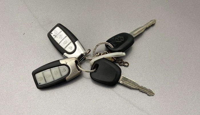 2019 Maruti Celerio VXI CNG, CNG, Manual, 61,810 km, Key Close Up