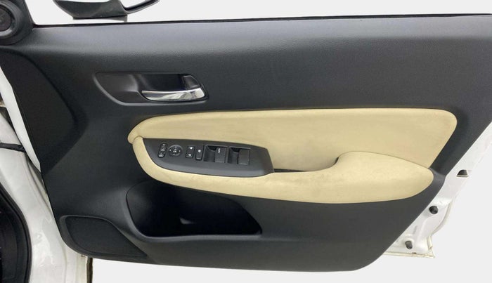 2022 Honda City 1.5L I-VTEC VX, Petrol, Manual, 33,591 km, Driver Side Door Panels Control